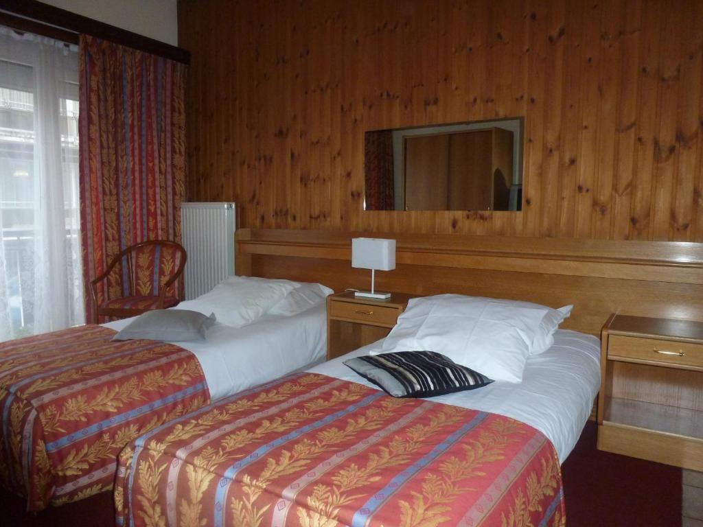 Hotel 'T Hert Genk Pokoj fotografie